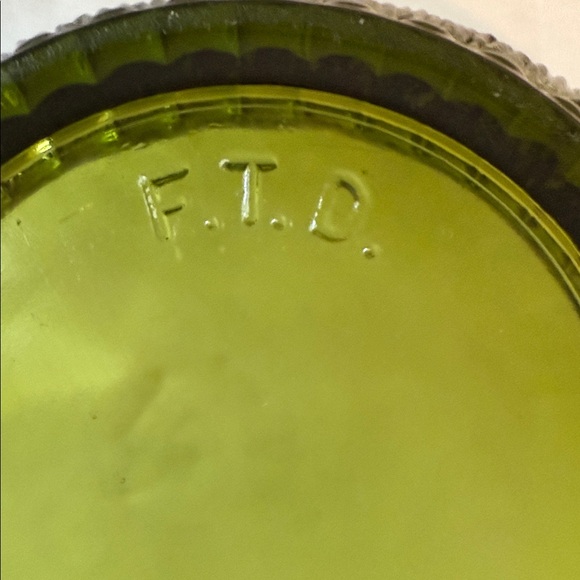 Olive Green Glass Food Storage Bowl - Picture 3 of 9